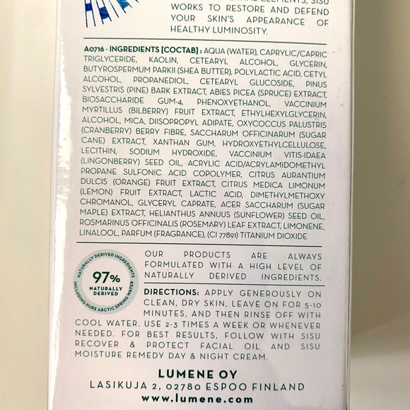 Lumene - Deep Clean Purifying Exfoliating Mask - Picture 7 of 7